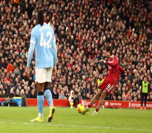 索博本賽季屢次為利物浦力挽狂瀾然而隊友們再度讓他失望_英超直播