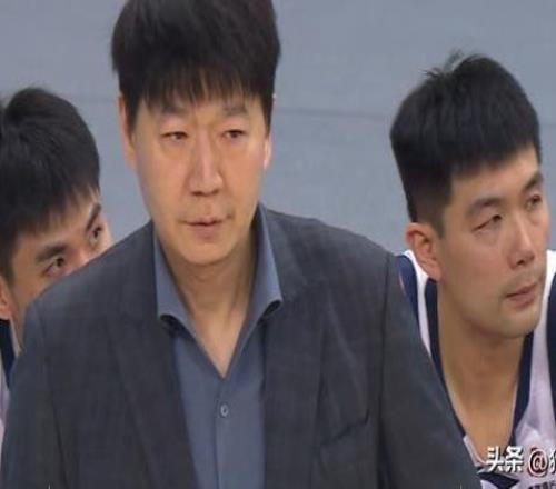 坑慘邱彪！于德豪5分鐘5犯打卡下班孫桐林0分2犯難當大任