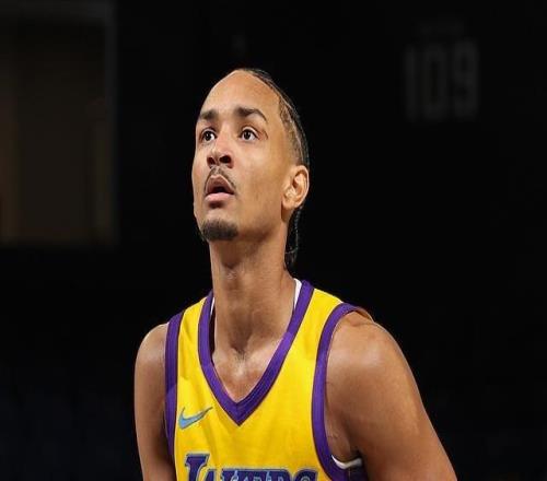 湖人與科比巴夫金簽約，巴夫金：最愛科比，穿紫金戰袍很酷