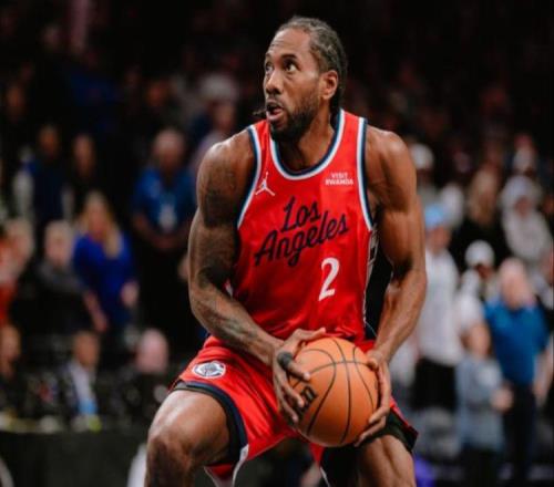 快船爆冷！小卡41+8創(chuàng)紀(jì)錄，華子23+4毫無(wú)借口，蘭德?tīng)杻扇似饹_突