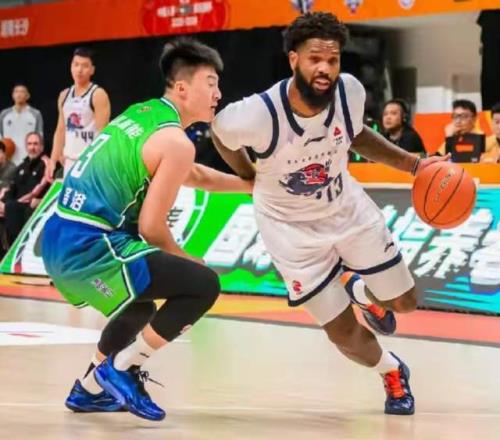 曝CBA大黑馬計劃更換小外援！單場29+8后衛將被裁掉，邱彪不忍了