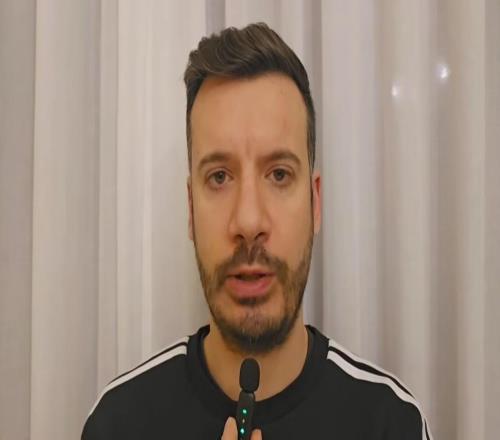 跟隊(duì)記者：萊奧已經(jīng)連續(xù)兩天合練米蘭關(guān)于希拉的對(duì)話很活躍