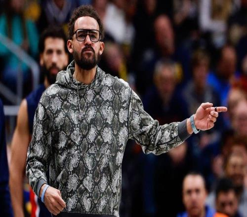 球迷們猜測，奇才是否會讓特雷楊和戴維斯一起缺席本賽季比賽