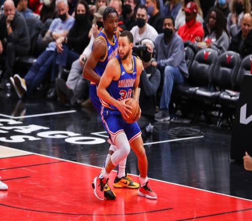 娟兒感慨和庫里一起打球既是挑戰(zhàn)也是輕松庫明加自我膨脹為超級(jí)巨星顯然格格不入_NBA直播