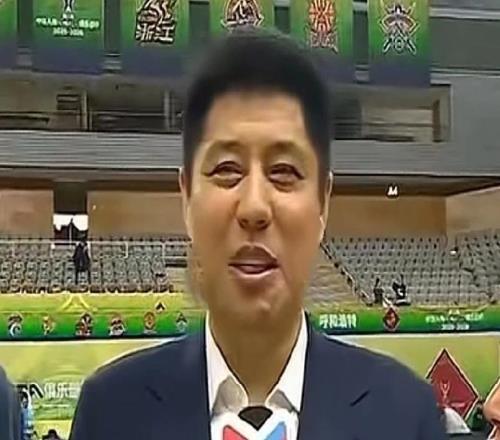 打臉潘江！籃協親自復盤疑案，漏吹1技術犯規，李慕豪伸腿不犯規