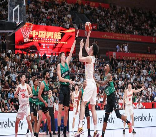 曝余嘉豪可能無法出戰！男籃內線告急，徐昕、焦泊喬挑大梁