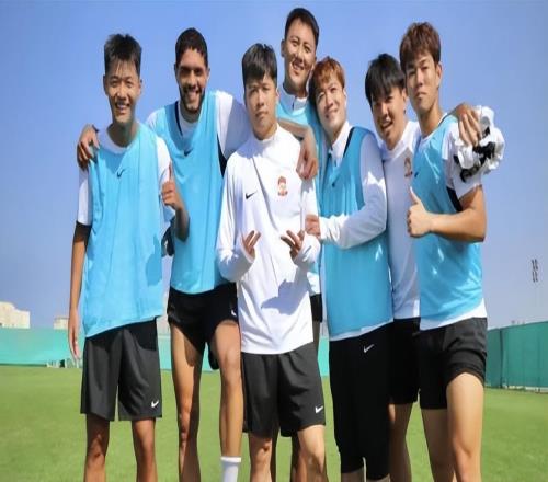 德轉(zhuǎn)宣！兩位效力過中超冠軍隊的王牌，如今都轉(zhuǎn)會到青島西海岸