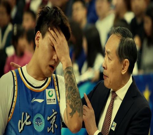 雖遲但到！趙睿禍從口出被罰款5萬(wàn)+停賽3場(chǎng)，北京首鋼隊(duì)也受牽連