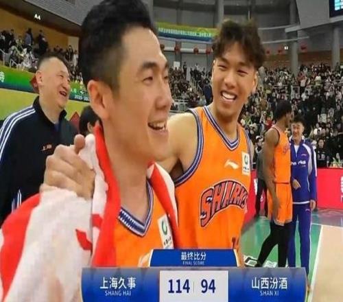 絕對統(tǒng)治力！上海男籃兩屆杯賽13連勝&兩連冠收獲400萬獎金