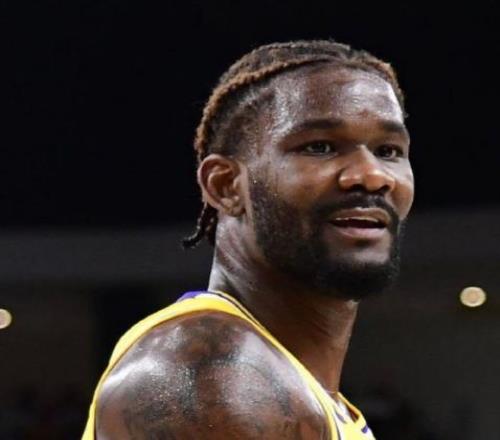 艾頓公開表達不滿：湖人想要將我打造成卡佩拉，可我不是他！