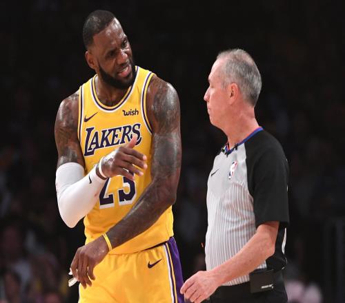 湖人消息：裁判報告公布，東契奇mvp排名大跌，戰勇士出場更新