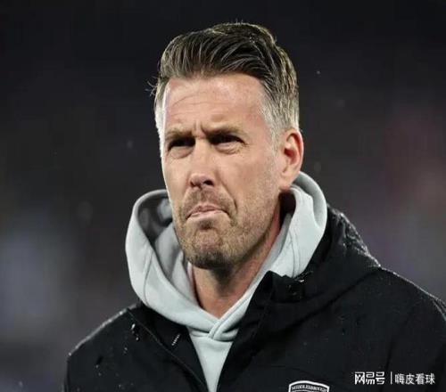 第二勝！英超黑馬掉鏈子，4隊爭3個歐冠席位，曼聯缺少一個優勢