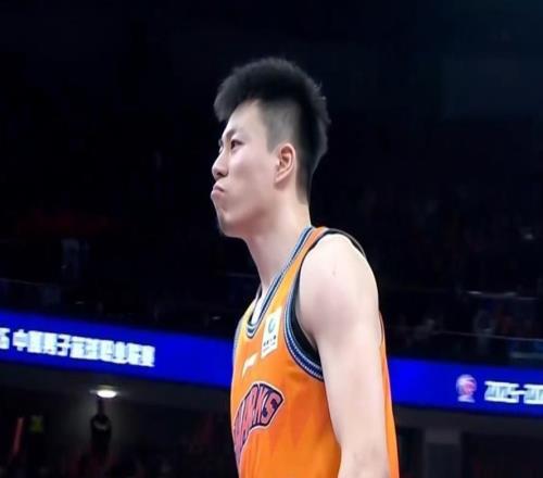 張鎮(zhèn)麟遞補(bǔ)入選全明星，世預(yù)賽3投0中，正負(fù)值全隊(duì)最低