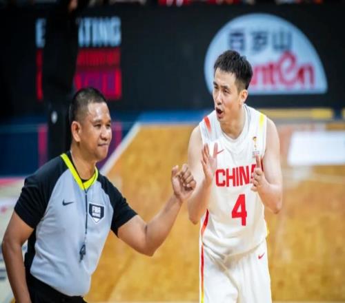 燃盡自己！超遠三分救命+拼到5犯下場郭士強選他棄龐崢麟沒錯