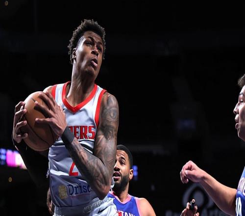 難得在防守端有所突破，火箭二隊鋒線新星能否打出更全面的表現