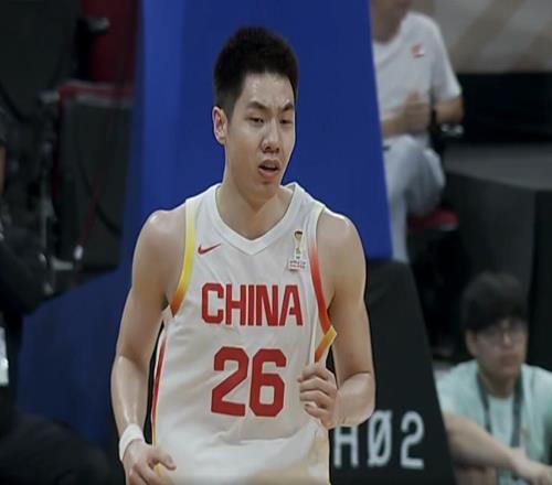 落后11分逆風翻盤！中國男籃苦戰險勝臺北，朱俊龍外線輸出立頭功
