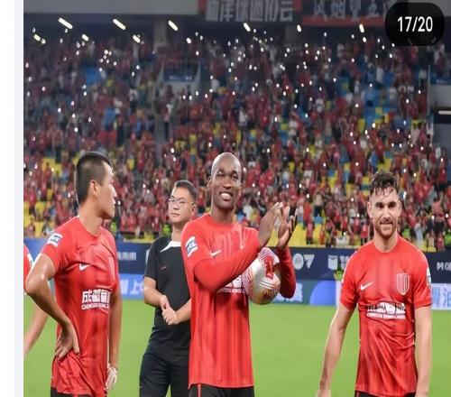 帕拉西奧斯從蓉城轉(zhuǎn)戰(zhàn)到三鎮(zhèn)，如今又轉(zhuǎn)戰(zhàn)中甲，難道他真是水貨嗎