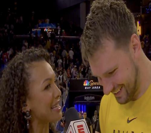 有沒有收到隊友送的生日禮物東契奇：沒有，這真是太瘋狂了