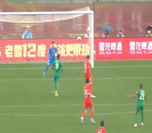 熱議超級杯半場：國安節(jié)奏明顯比去年快海港10號位缺失暴露