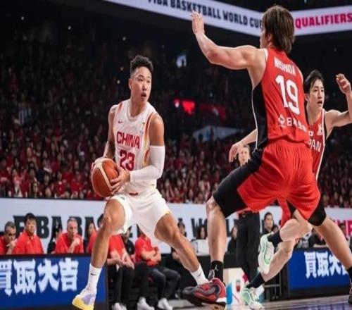 記者：賽后籃協(xié)主席、郭士強、趙睿都哭了中國男籃壓力確實很大