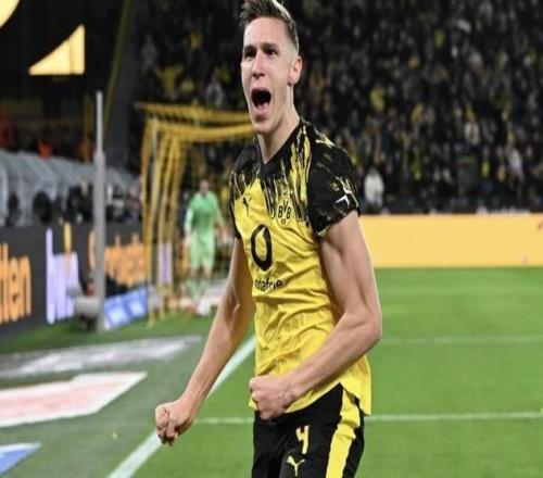 馬特烏斯：若施洛特貝克爬上圍欄慶祝，他可能會吃到第二張牌