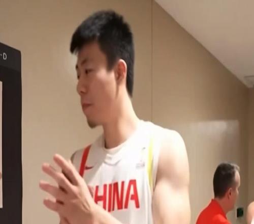 勝中國臺北更衣室！張鎮麟鼓掌，繼偉淡定，郭振明李弘權興奮吶喊