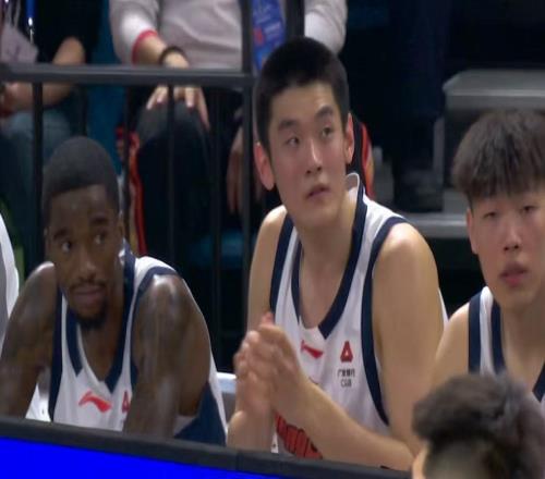 不打了！廣東隊迎來重大打擊，杜鋒痛失“救火外援”