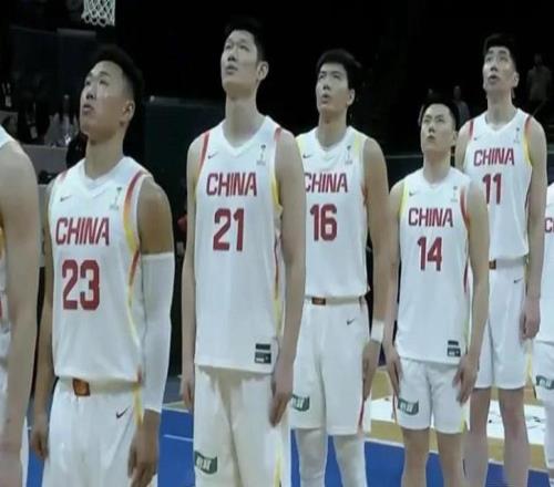 不是胡金秋趙繼偉，中國男籃贏球第一功臣揭曉，打服中國臺北隊