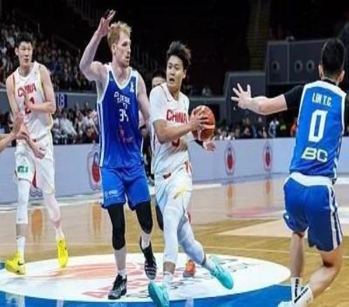 玩的就是心跳，中國男籃連續(xù)兩場比賽完成10分以上的逆轉(zhuǎn)