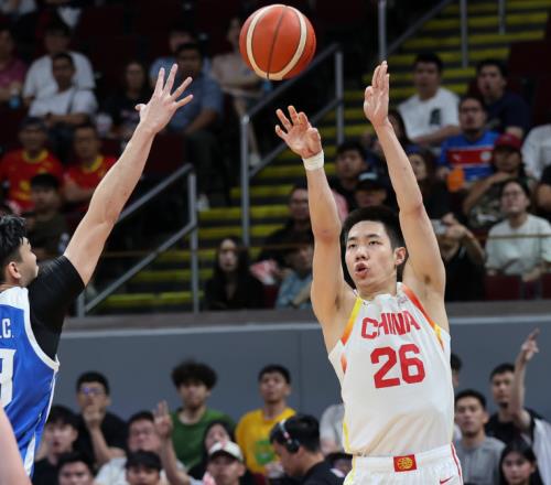 中國男籃11分大逆轉中國臺北！朱俊龍砍19+4，胡金秋末節獨得9分