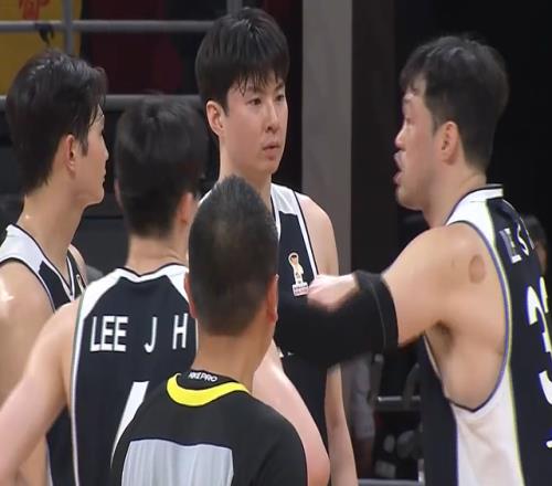 遭2連敗！中國男籃vs中國臺北還未開打，1個喜訊傳來，日本送助攻