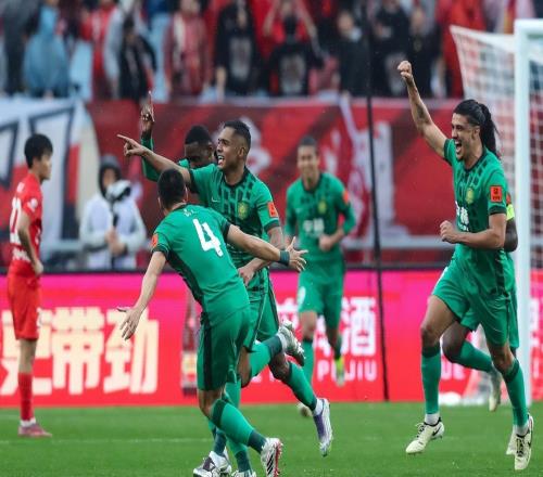 意外！這是中超冠軍上港全場0射正，新外援被北京國安踢哭了