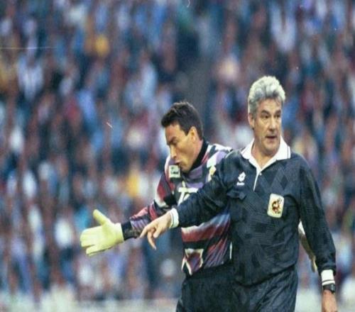 前皇馬門將布約：我比卡西更強(qiáng)，但我不如前巴薩門將巴爾德斯