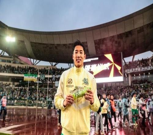 曹永競慶祝奪超級杯：感謝到場的每一位球迷，我們聯(lián)賽見