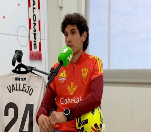 巴列霍：我越拼命練身體就越拉胯萊萬的鬼魅跑位讓后衛崩潰