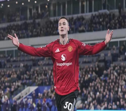 21！曼聯臨時主帥夢回弗格森，2000萬神鋒破繭，爭四真不用買人