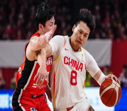 趙睿哭了！中國(guó)男籃兩連勝，產(chǎn)生4個(gè)不爭(zhēng)事實(shí)，首支晉級(jí)球隊(duì)誕生