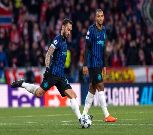 意天空報道勞塔羅和博尼缺陣科莫恰20準備大顯身手迪馬爾科悄悄輪休_意甲直播