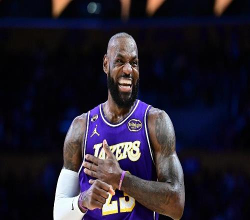 湖人128104大勝國王球員評價：2人優秀，6人及格，2人低迷