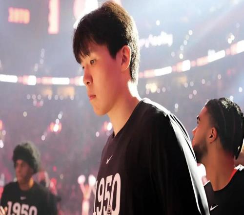 NBA中國官網：楊瀚森最近有個“不成文義務”，給傷員當“陪練”