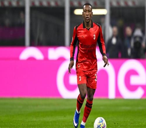 瑞天空：米蘭愿聽取對埃斯圖皮尼安的報價，博人等俱樂部有意