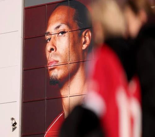 堪稱鐵人，范戴克最近99場英超出戰(zhàn)98場，唯一缺席為奪冠后輪換