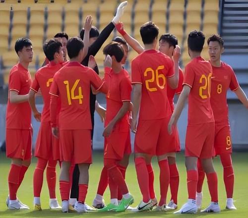 喜訊！中超本賽季有三位07后值得期待，一人已離開魯能投奔鄭智