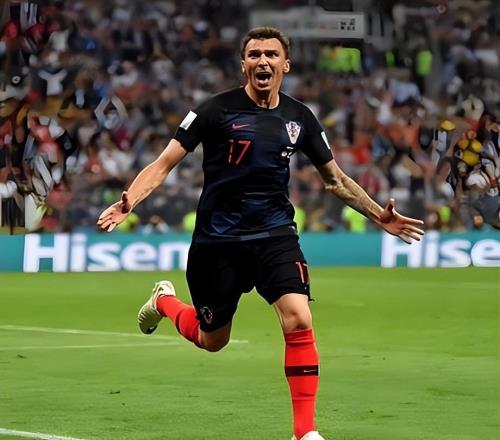 他原本被視為大連英博離隊留洋第一熱門，如今卻沒下文，引發(fā)熱議