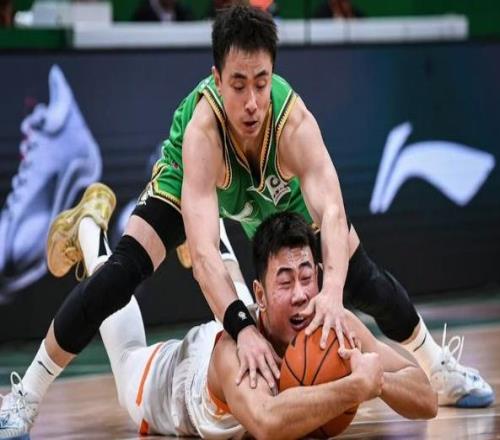 遼寧男籃全新陣容亮相！烏戈拒絕輸球，哈維上演首秀，央視直播