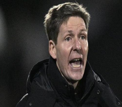 格拉斯納：拉克魯瓦的犯規始于禁區外，這或許就是“主場哨”