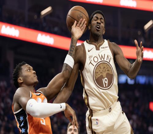 霍福德稱內特威廉姆斯具備明確定位能防守搶板并具備三分投射能力_NBA直播