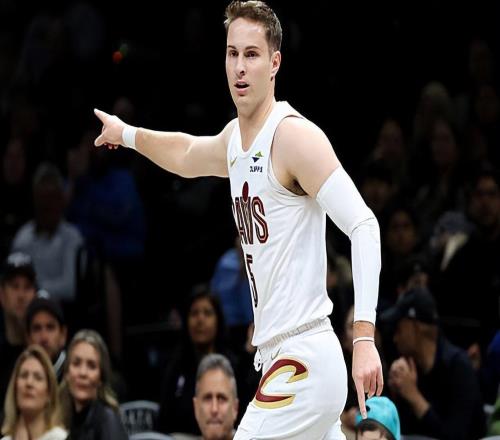 這份續(xù)約合同給的不虧！騎士后場大將已經(jīng)成為聯(lián)盟頂級(jí)投手了