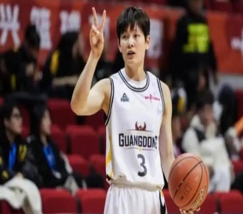 慘遭15分大逆轉！女籃霸主加時3分惜敗：楊力維空砍14分3板4助！