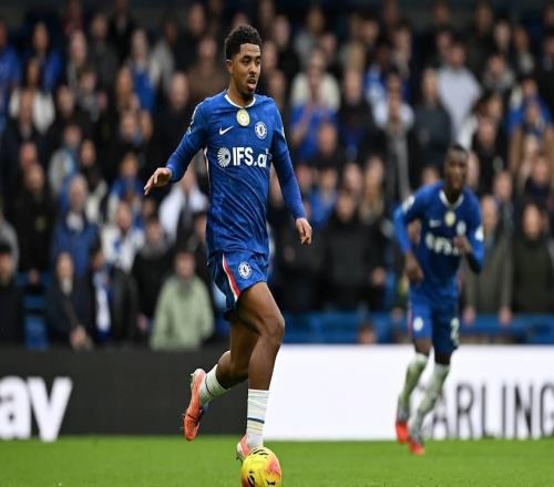 韋斯利福法納：我們的目標是進前三、贏得足總杯和歐冠冠軍